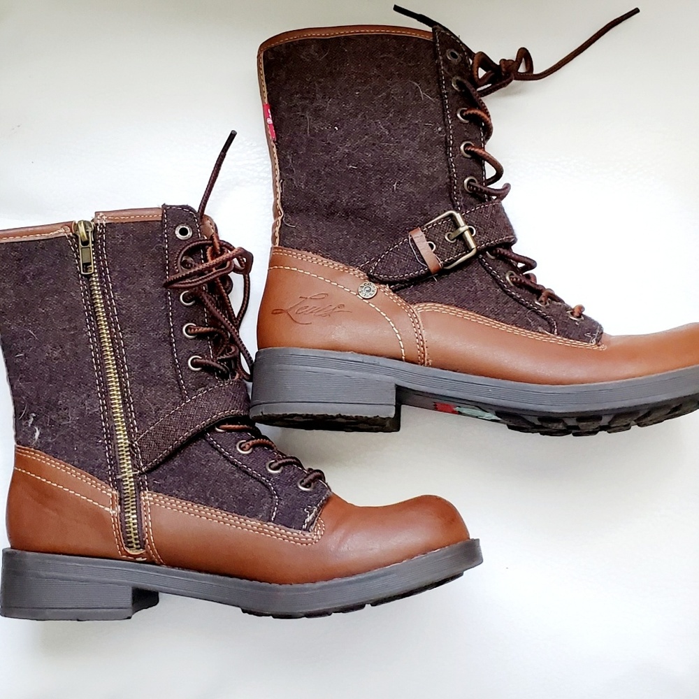 Levi boots - Picture 2 of 3